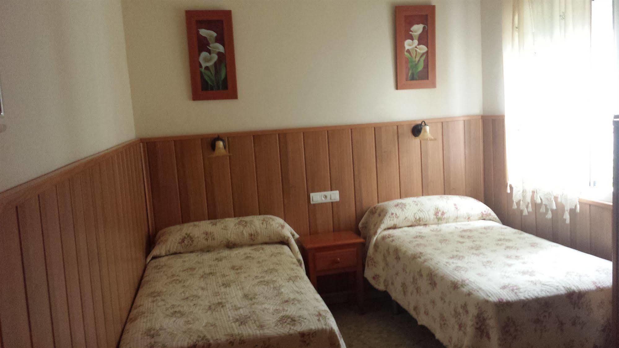 Hostal Patio Andaluz Punta Umbría Εξωτερικό φωτογραφία